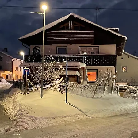 Apartamento Straub / Allgaeublume Oy-Mittelberg