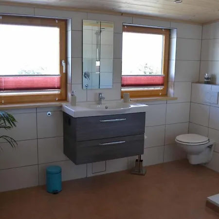 Straub / Allgaeublume Apartment Oy-Mittelberg